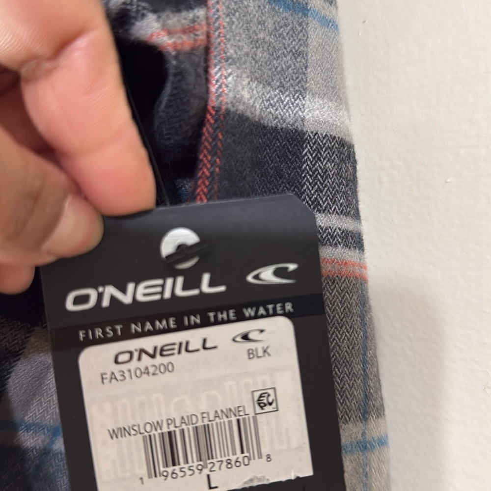 O’neill plaid flannel shirt - Picture 4 of 5